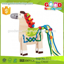 2015 Venda contínua Brinquedos baratos para crianças Lacando Pony de madeira 19 * 17 * 9cm Criatividade para crianças e brinquedo de treinamento de destreza